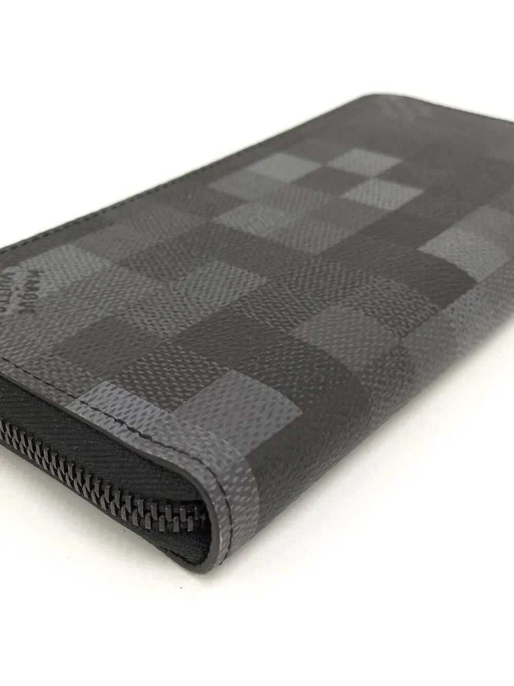Louis Vuitton Zippy Wallet Horizontal Damoflage